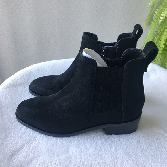Vaneli Exnula black suede low heeled booties size 8 N NIB Water resistant - Picture 5 of 14